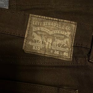 Mens 510 levi jeans black size 36w x 30L stretchy fit